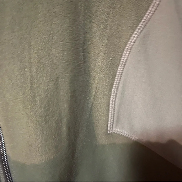 Athleta Outlander Full Zip FleeceJacket- Olive- Size Medium - Picture 6 of 6
